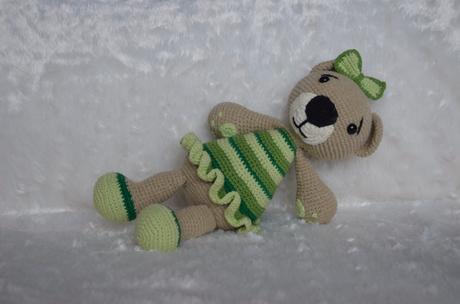 Medvedia slečna - zelené šaty, 