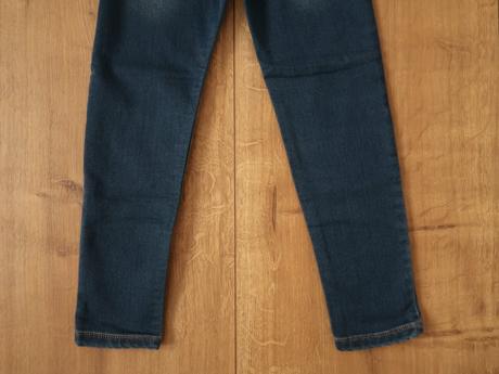 Dievčenské elastické rifle f&f 122 (6-7r) top stav, f&f,122