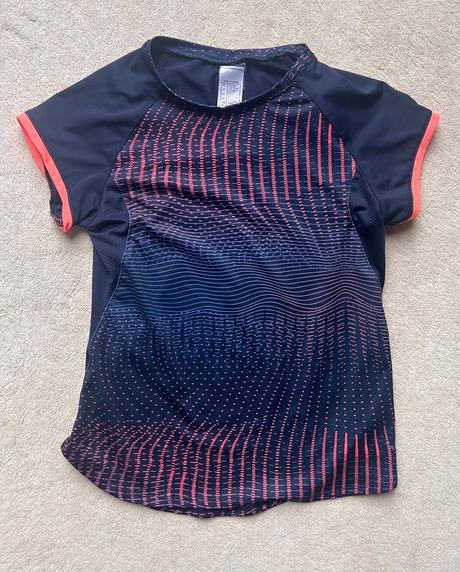 Funkčné tričko na turistiku, decathlon,122