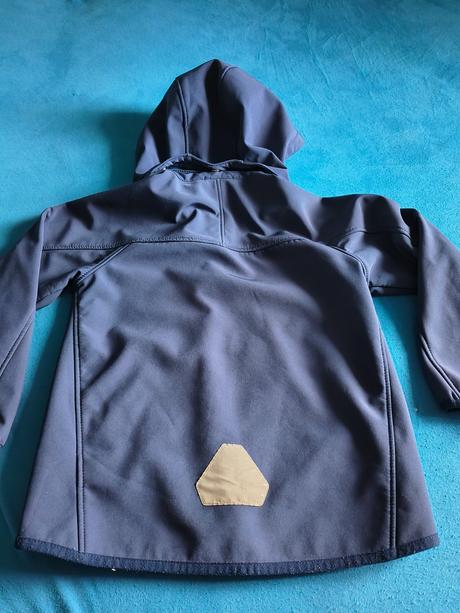 Tmavomodrá softshellová bunda 122, h&m,122