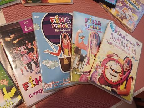 Detské dvd (9ks) a cd (2ks),