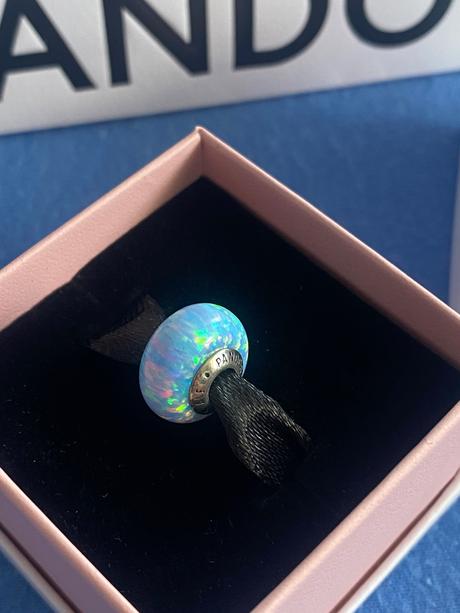 Pandora modry opal, pandora