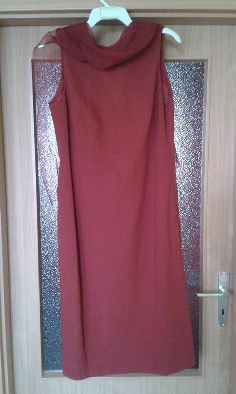 Spolocenske saty, 40