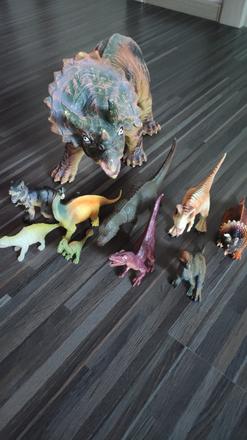 Sada dinosaurov, 