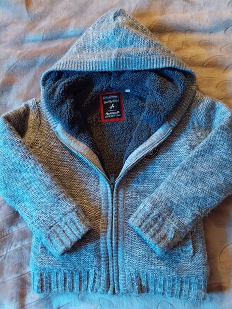 Zatepleny sveter 116, 116