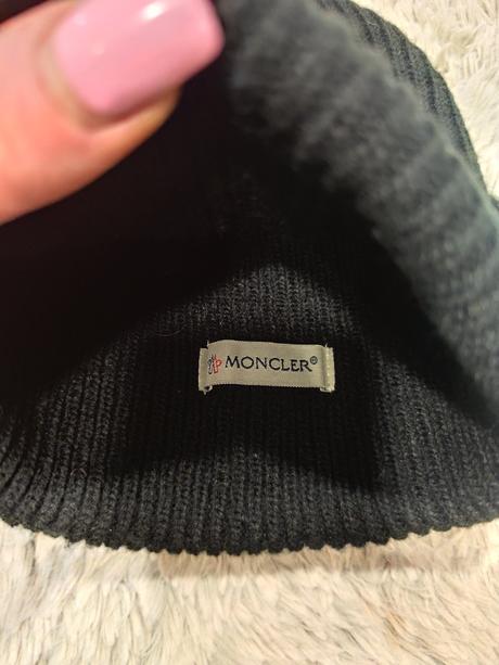 Čiapka moncler veľ. uni, 