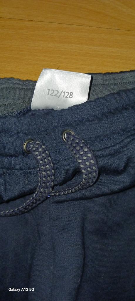 Nenosené tepláky, reserved,128