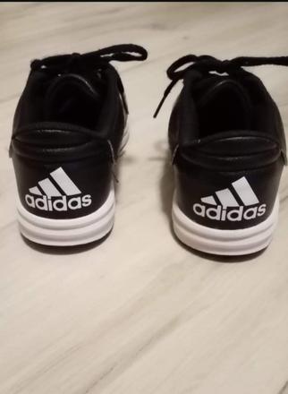 Botasky adidas 32 a 33, adidas,32