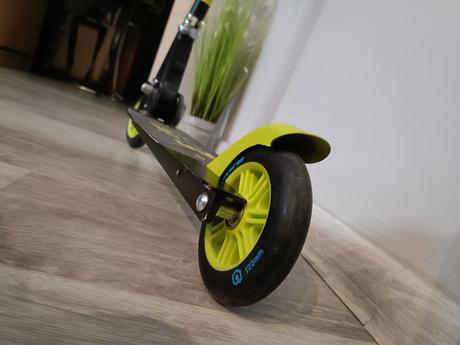 Detska lahka kolobezka arcore crisscross, 