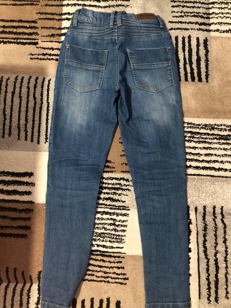 Frajerske rifle top stav, bonprix,146