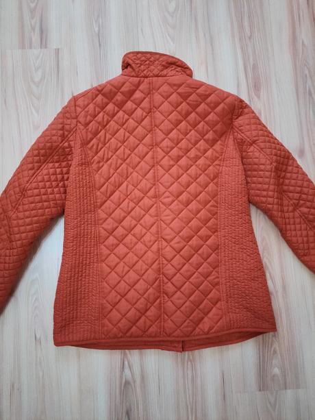 Krásna prechodná bunda, 44