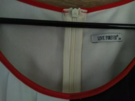 Spoločenské šaty, 38