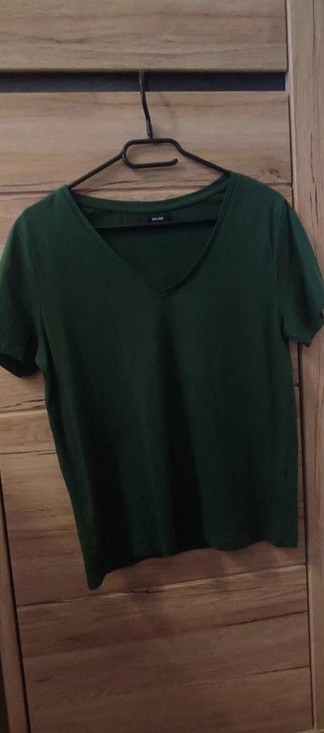 Dámske tričko s véčkovým výstrihom, house,s