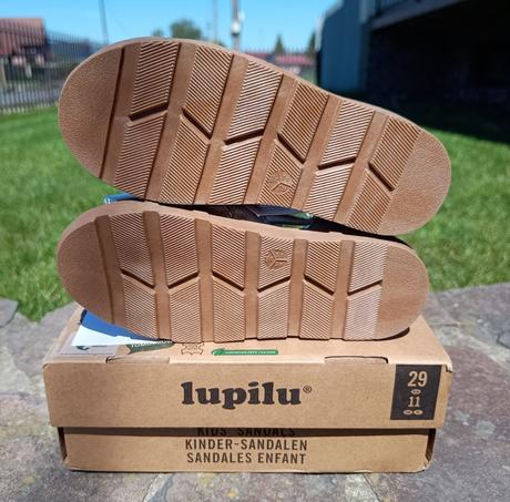 Lupilu nové strieborné metalické sandálky, lupilu,29