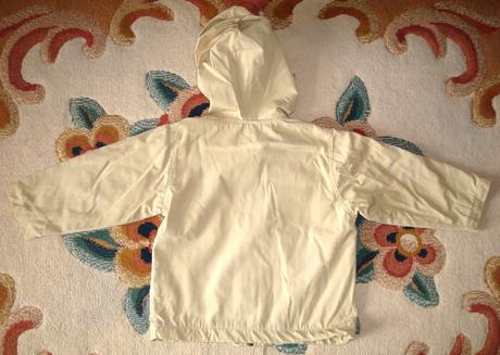 Tenšia hnedá bunda, 98