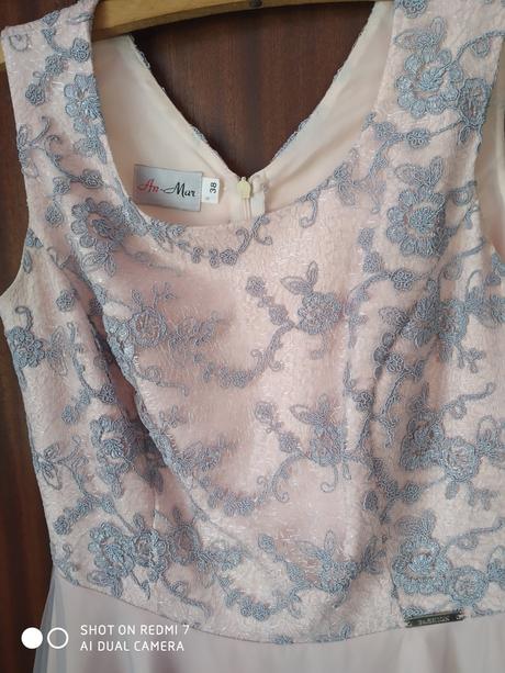 Príležitostné šatky, 38