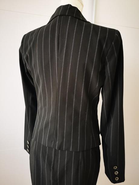 Dámsky kostým rinascimento, s