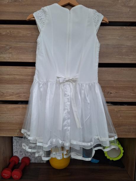 Šaty na prijímanie 146, 146