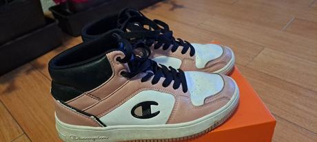 Tenisky champion, champion,36