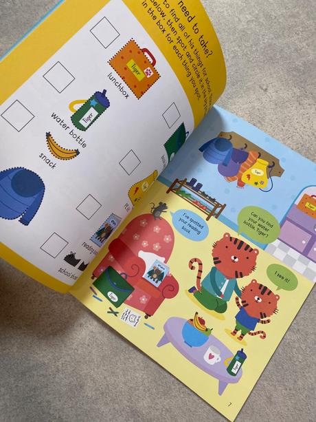 Starting school activity book usborne, 