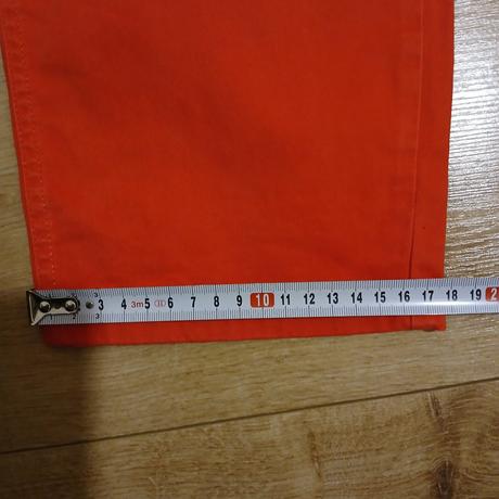 Červené elastické rifle s vysokým pásom, tchibo,48