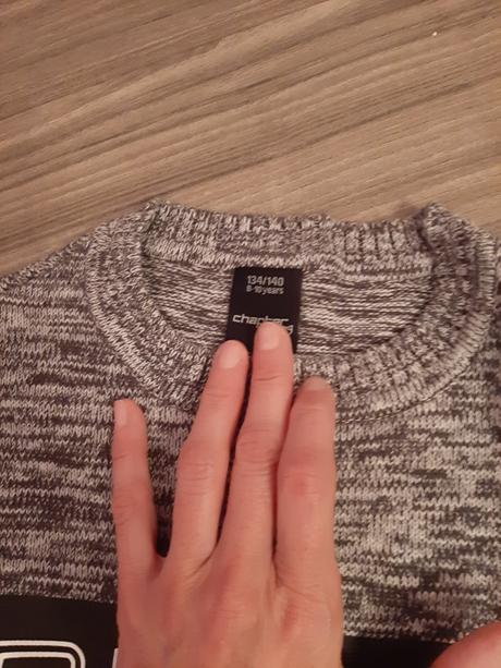 Pulóver v.134/140, chapter young,134