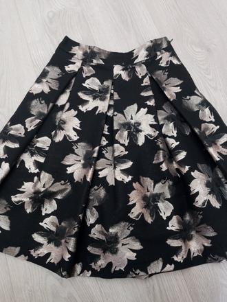 Čierna kvetinková sukňa, orsay,34