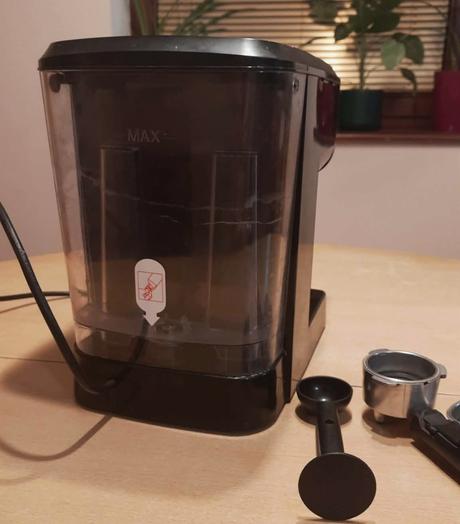 Predám pákový kávovar ecg - esp20101 espresso, 