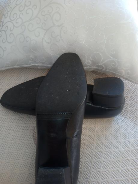 Lodičky, salamander,38