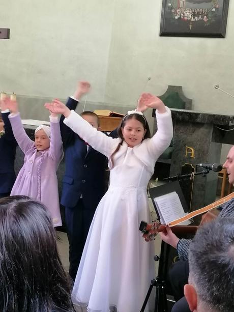 Šaty na 1.sv príjmanie, 146