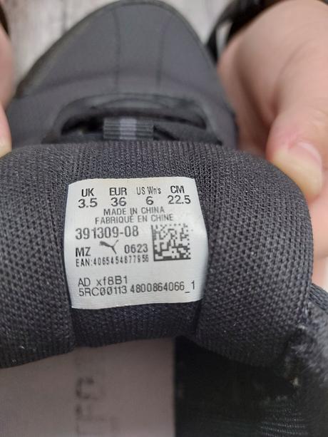 Botasky, puma,36