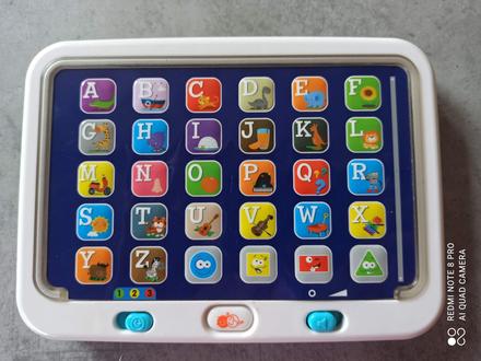 Cudzojazyčný tablet,