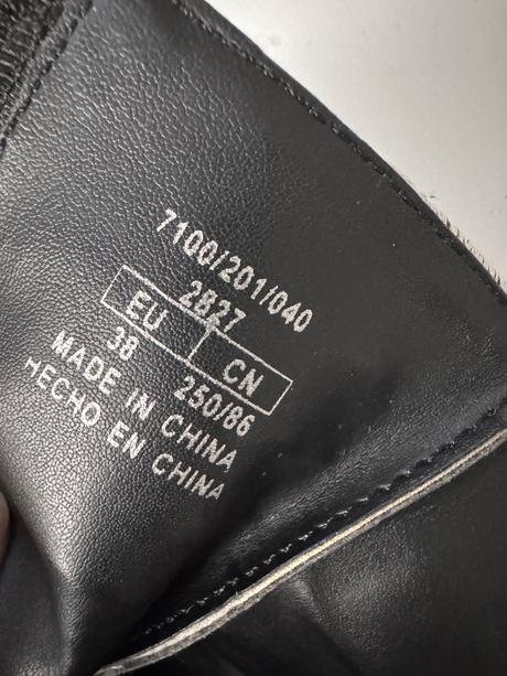 Zara - vyšívané kotníkové čižmy, zara,38