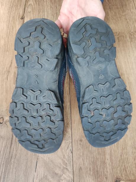 Treking obuv / prechodna, quechua,33