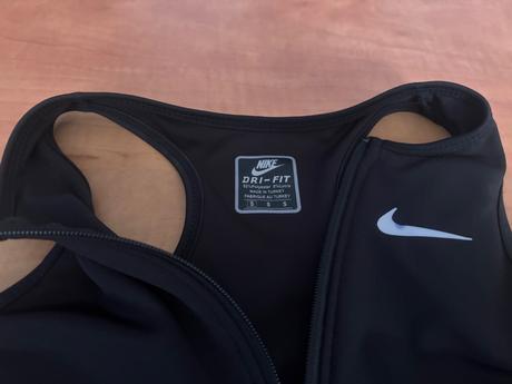 Športová pidprsenka, s