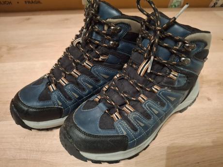 Turisticke waterproof topánky- výborný stav, 41