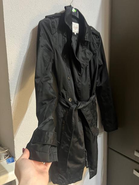 Trenčkot, clockhouse,36