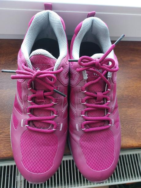 Úplne nové nepremokavé tenisky, jack wolfskin,39