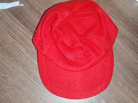 Darujem 5x šiltovky 1-3roky, 86–98