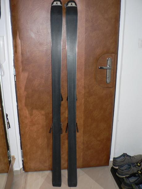 Zjazdové lyže atomic 160cm, atomic,160-169 cm