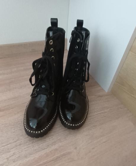 Členkové topánky, 36