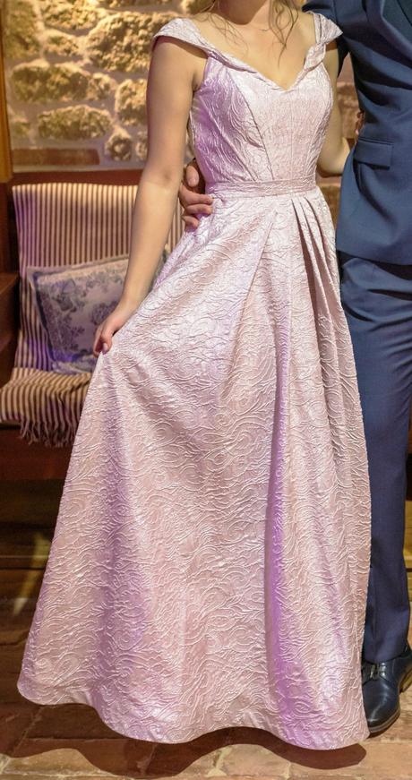 Spoločenské brokátové šaty, s