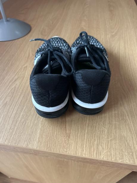 Bežecké tenisky airmax sequent 2, nike,38