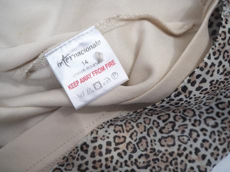 Kvalitné letné šaty internacionale, 40