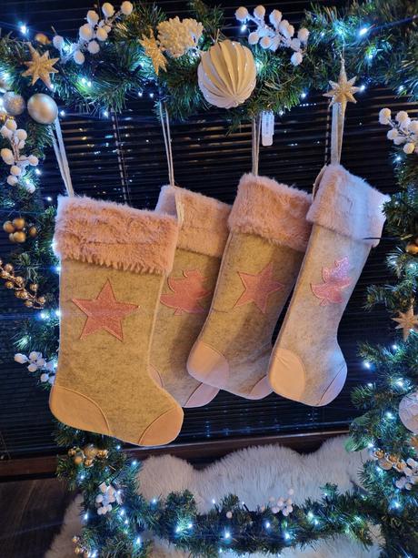 Ružové mikulášske vianočné čižmy / ponožky 4ks, 