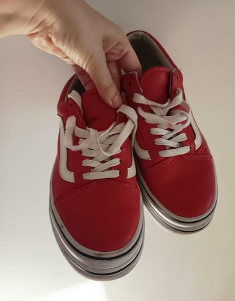Červené vansky na platforme, vans,37