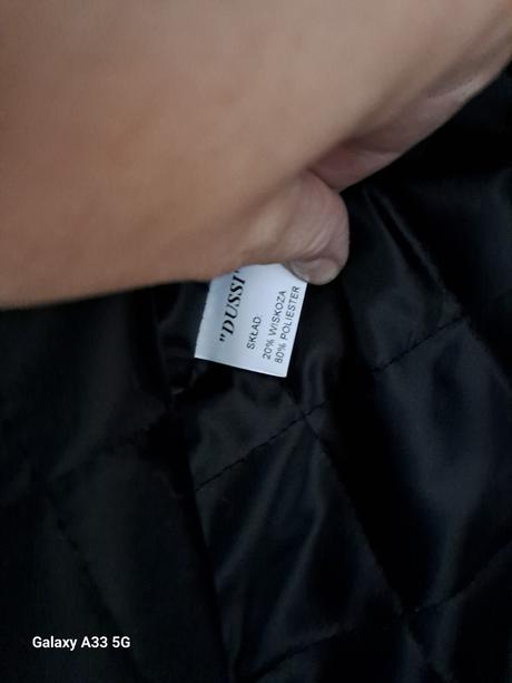 Čierny kabát č.44 s kapucňou, 44