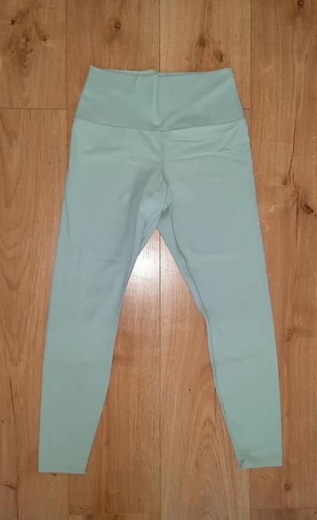 Legíny na jogu mint, h&m,l