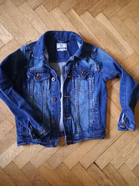 Rifľová bunda, piazza italia,134