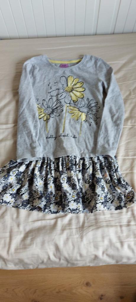 Tricko, f&f,122